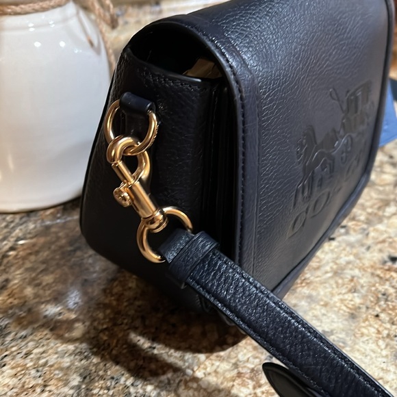 COACH EUC Saddle Leather Horse & Carriage Crossbody Midnight Blue - Picture 4 of 10